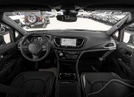 2027 Chrysler Pacifica Limited V604848