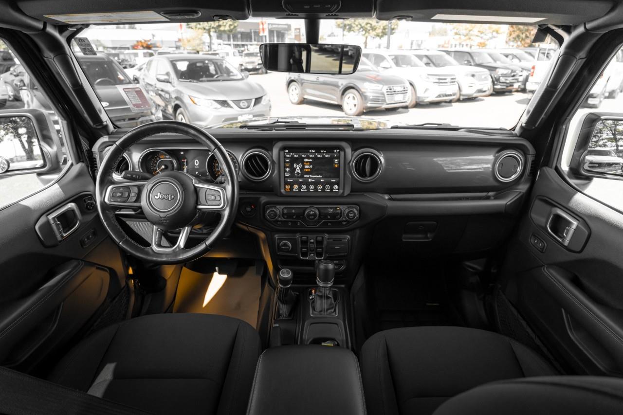 2023 Jeep Wrangler Sahara T316271B