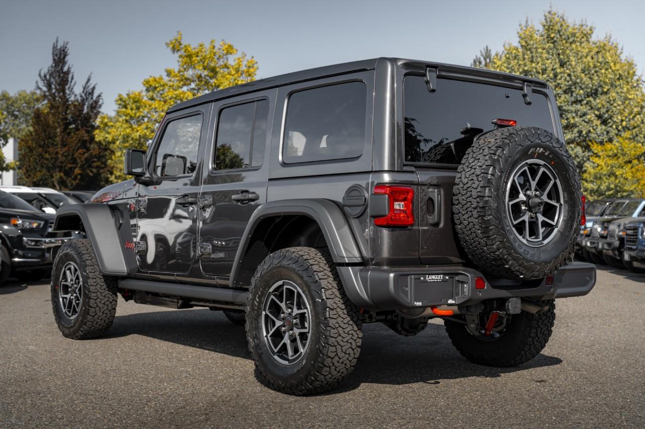 2027 Jeep Wrangler Rubicon V561015