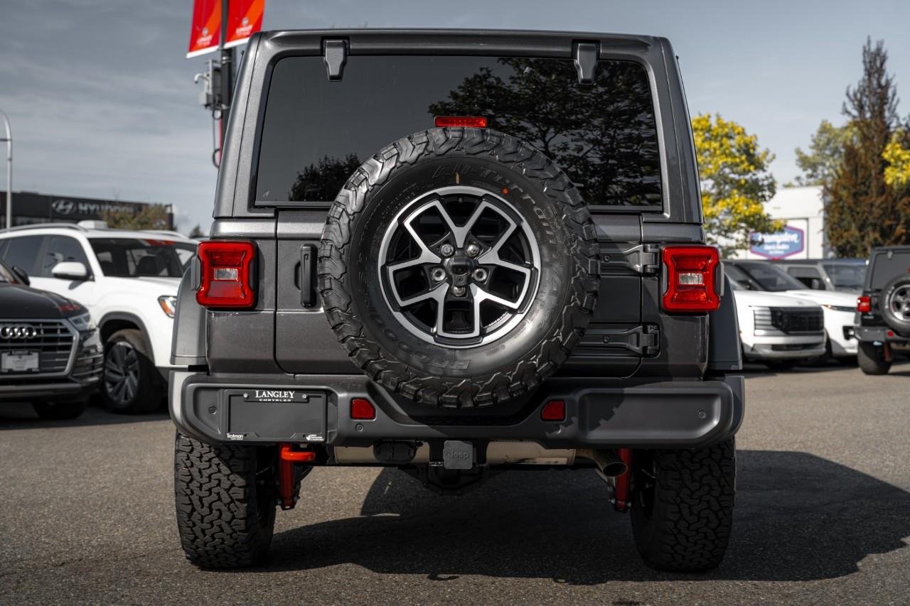 2027 Jeep Wrangler Rubicon V561015