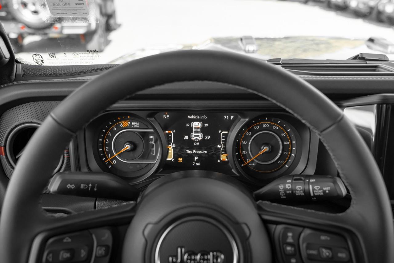 2027 Jeep Wrangler Rubicon V561015