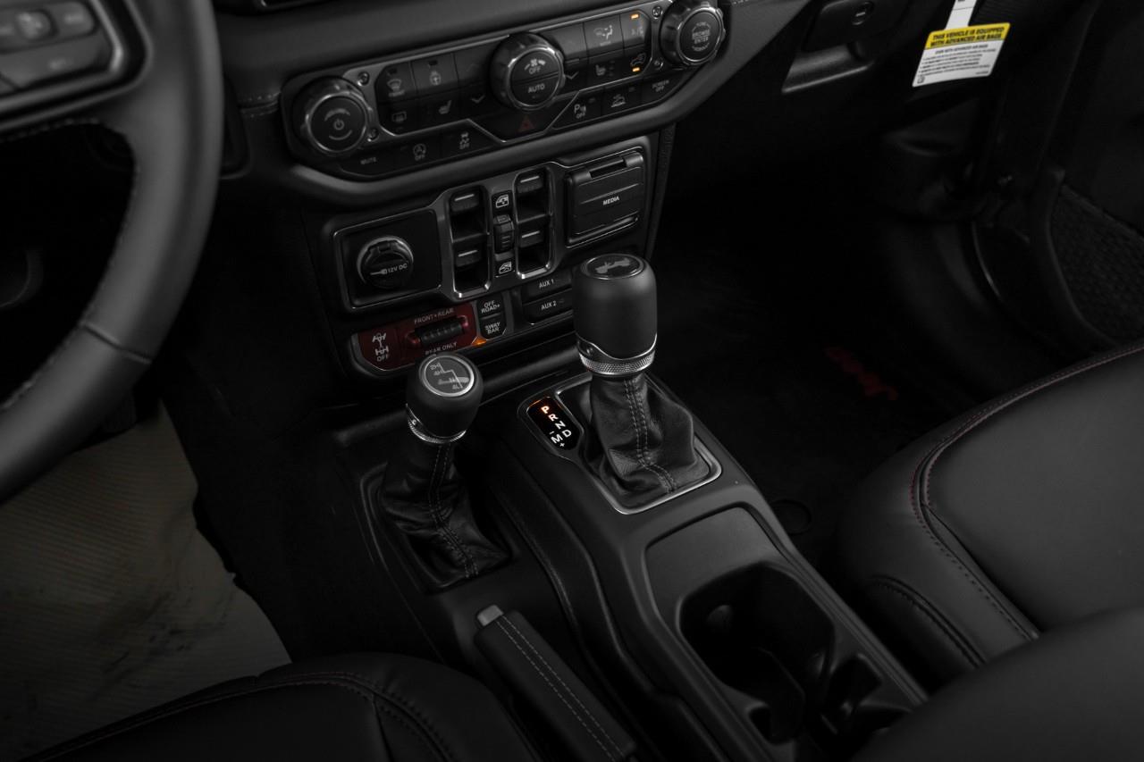 2027 Jeep Wrangler Rubicon V561015