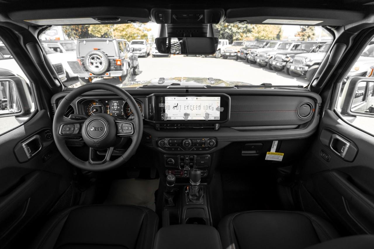 2027 Jeep Wrangler Rubicon V561015