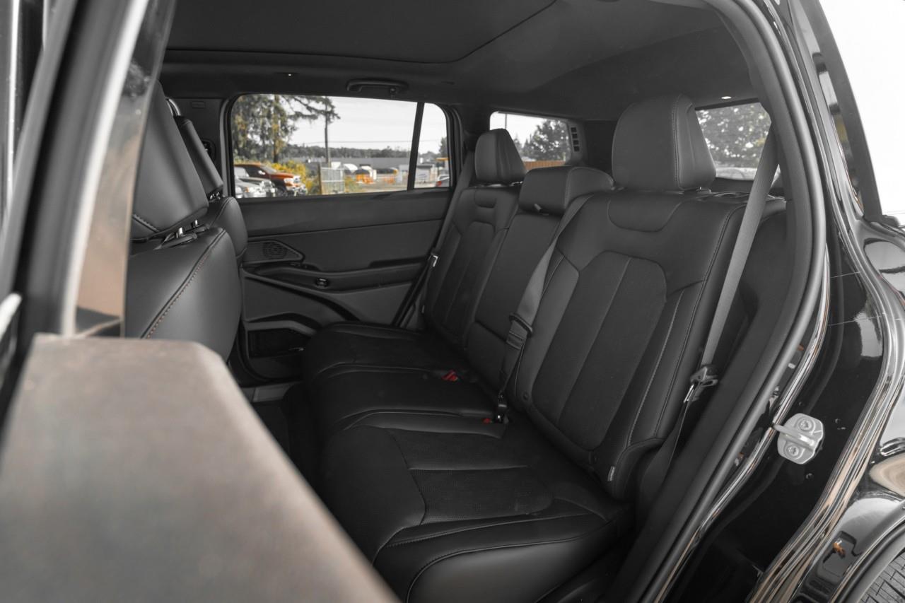 2026 Jeep Cherokee Overland T283068