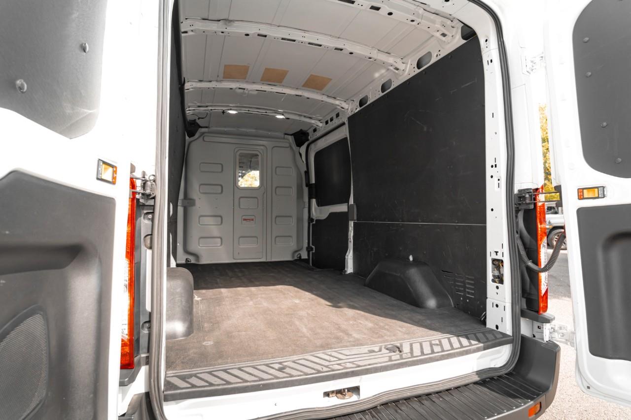 2024 Ford Transit-250 Cargo  LC3102