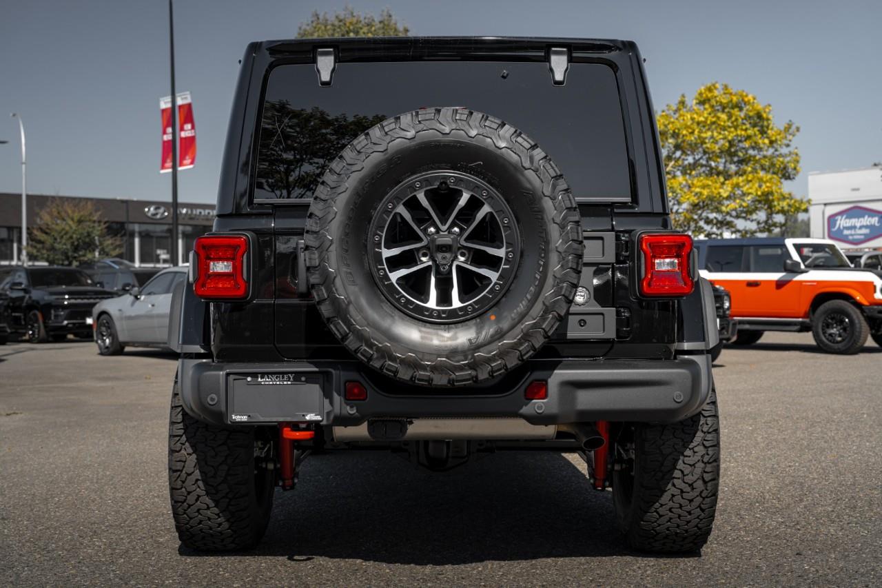 2027 Jeep Wrangler  V561016