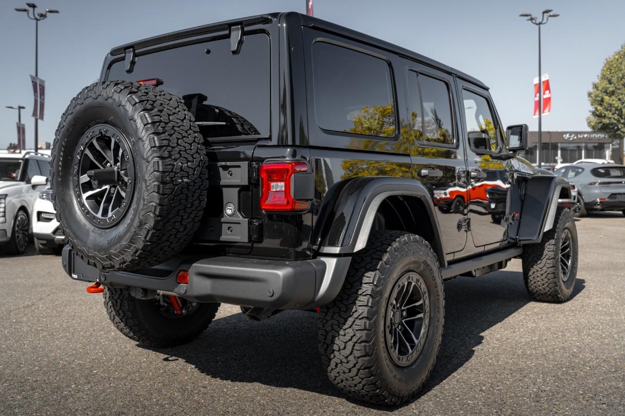 2027 Jeep Wrangler  V561016