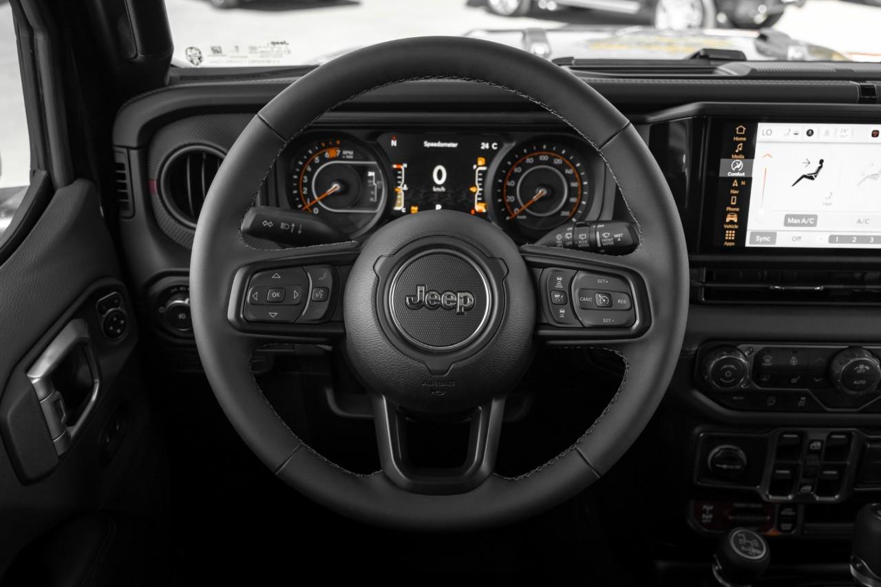 2027 Jeep Wrangler  V561016