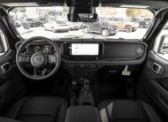 2027 Jeep Wrangler  V561016