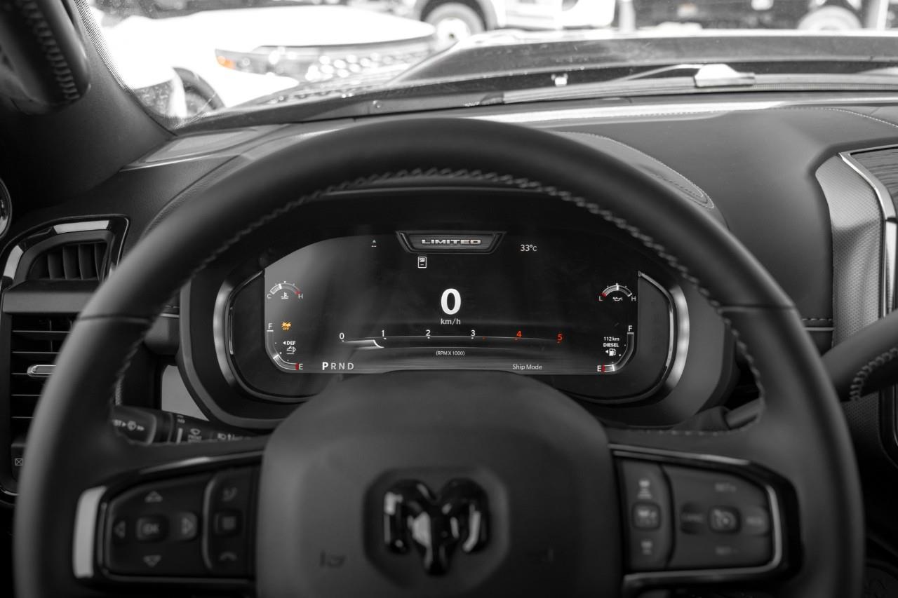 2027 RAM 3500 Limited V384801
