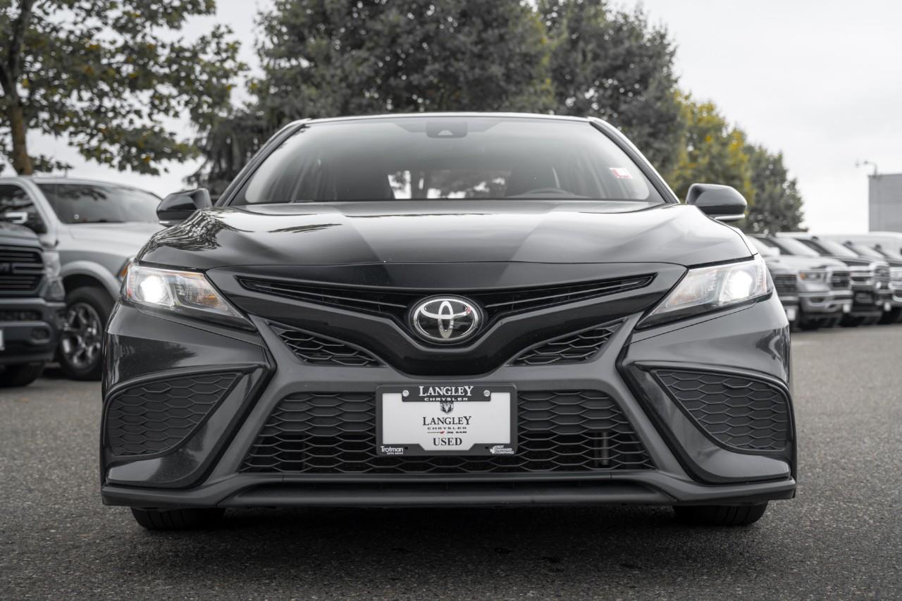 2021 Toyota Camry SE LC3043A