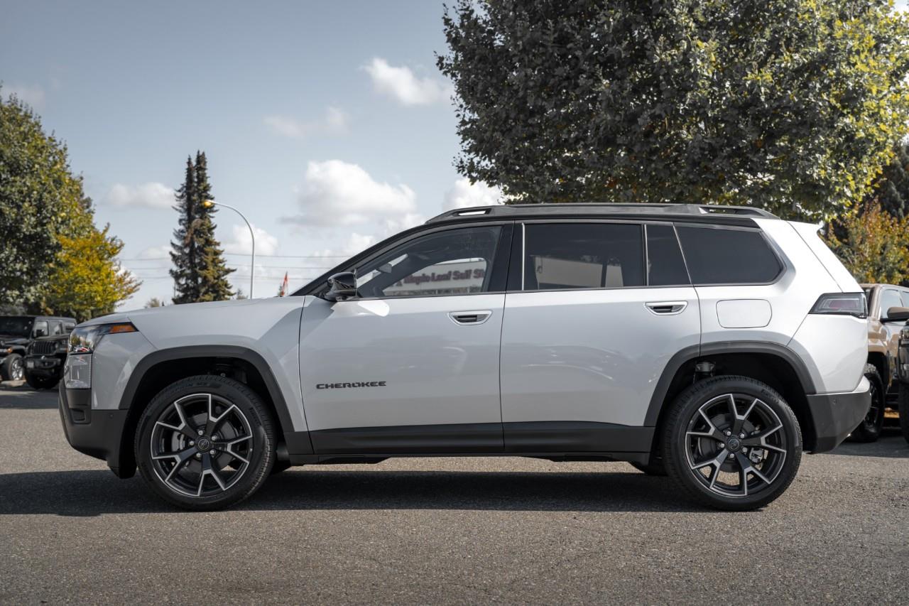 2026 Jeep Cherokee Overland T283072