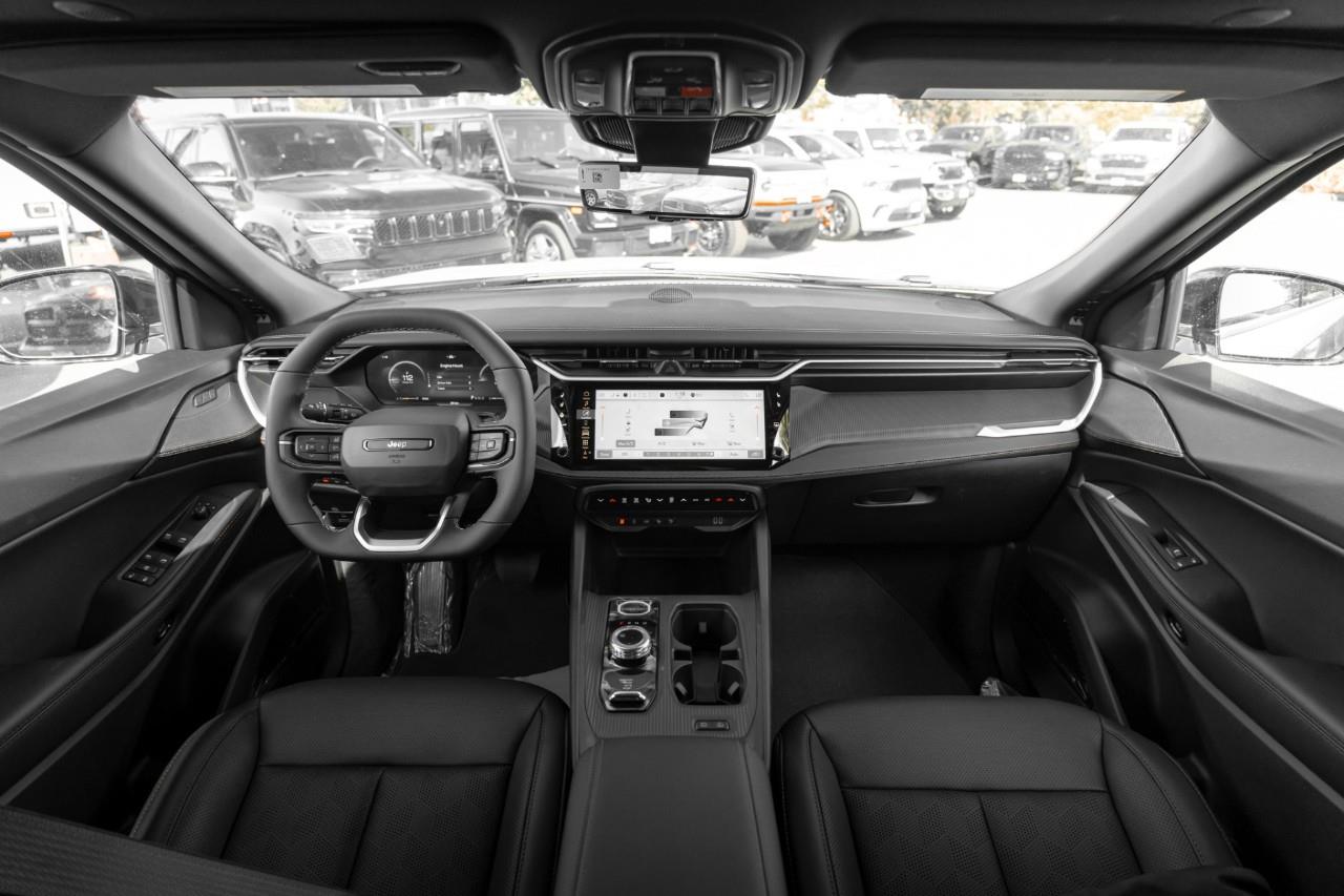 2026 Jeep Cherokee Overland T283072