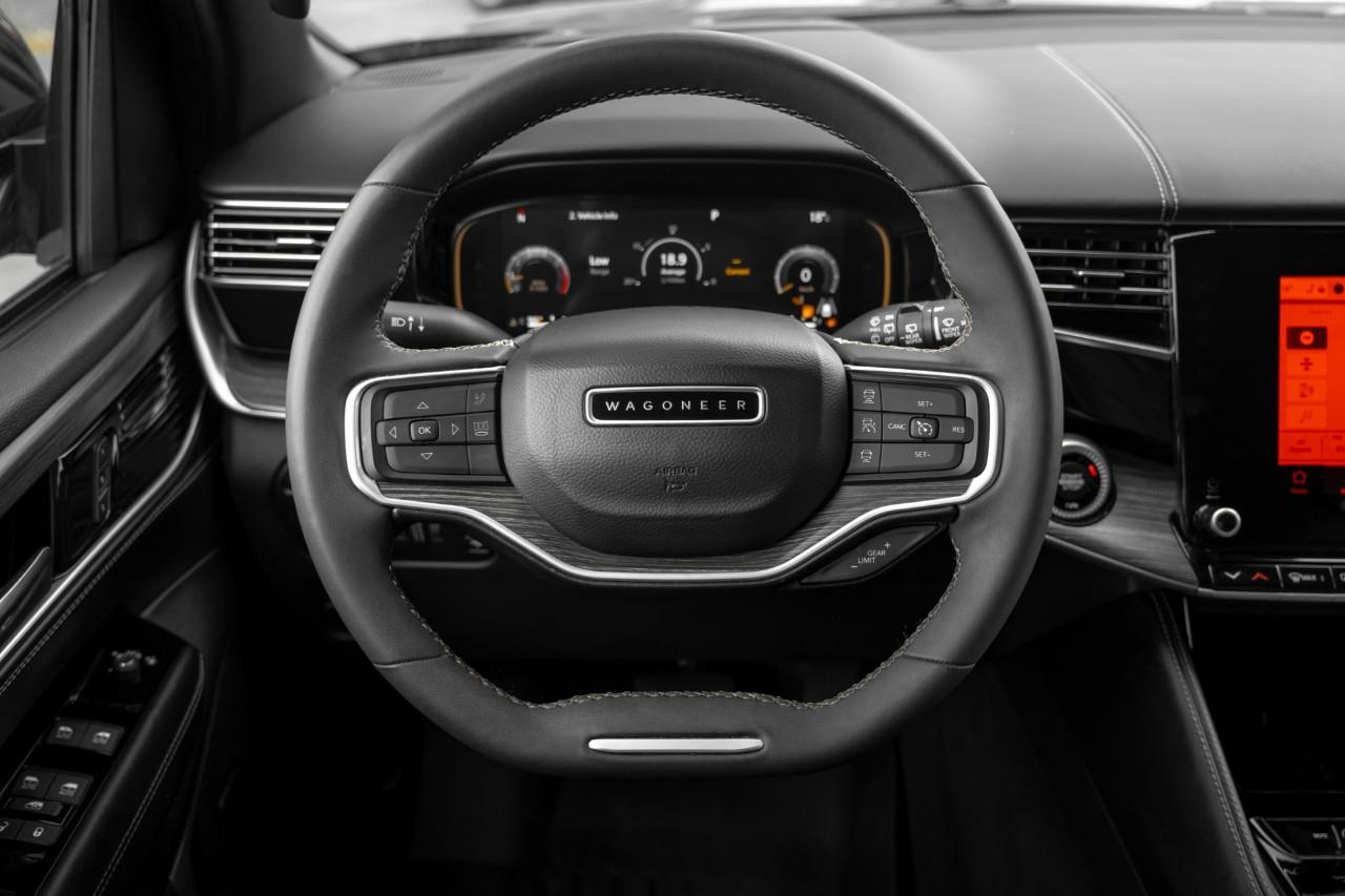 2023 Jeep Wagoneer L Series II LC3096