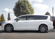 2027 Chrysler Pacifica Limited V604864