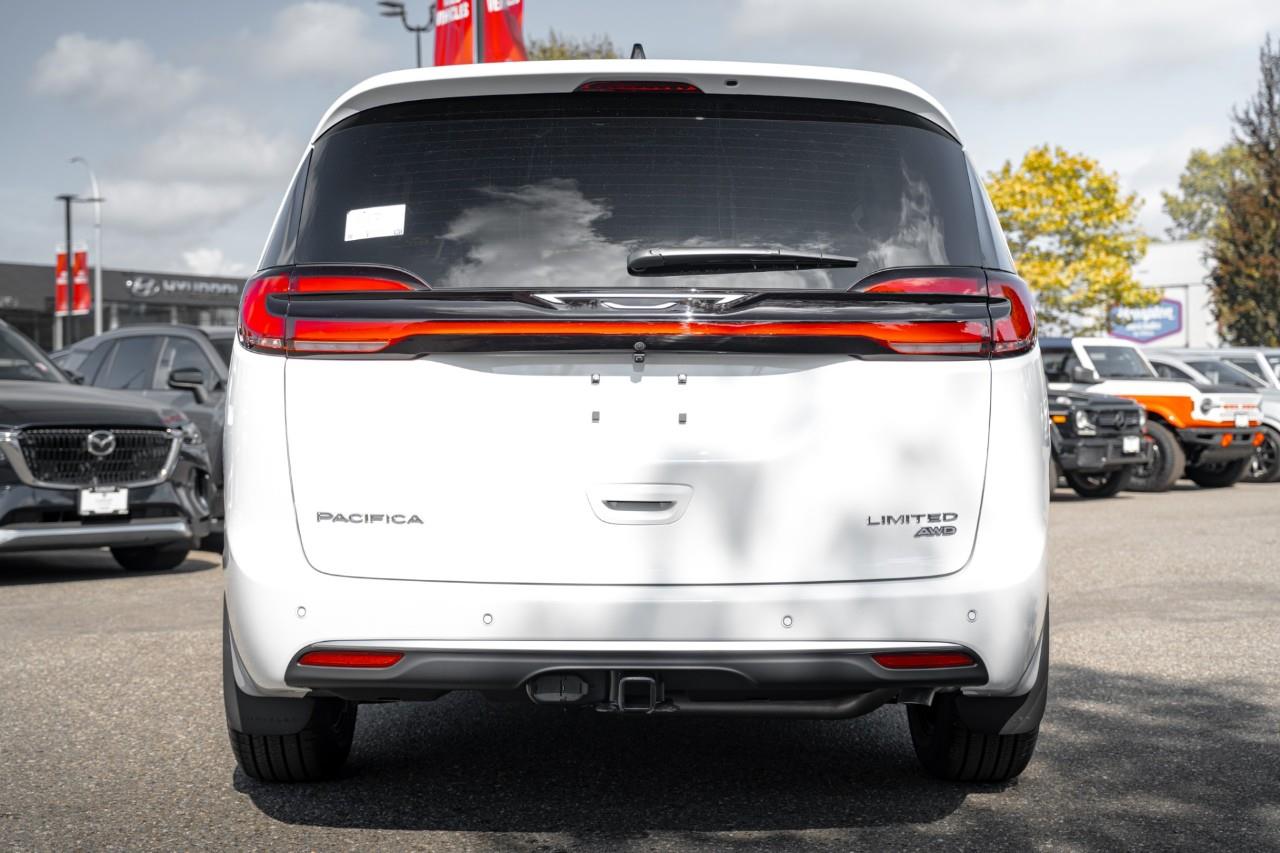 2027 Chrysler Pacifica Limited V604864