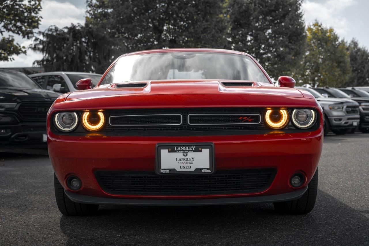 2015 Dodge Challenger SXT Plus or R/T LC3098