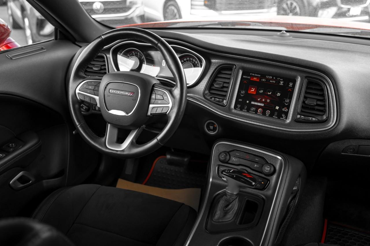 2015 Dodge Challenger SXT Plus or R/T LC3098