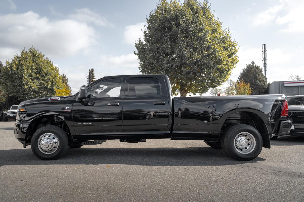 2027 RAM 3500 Big Horn V385934