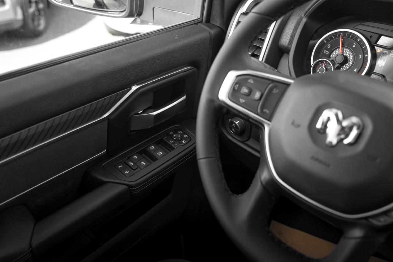 2027 RAM 3500 Big Horn V385934