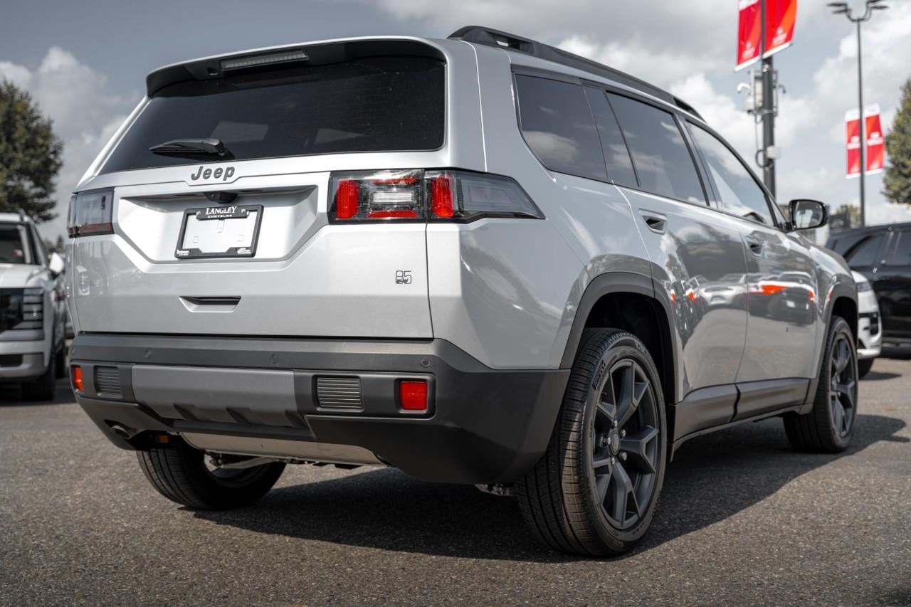 2026 Jeep Cherokee Laredo/Limited T264404