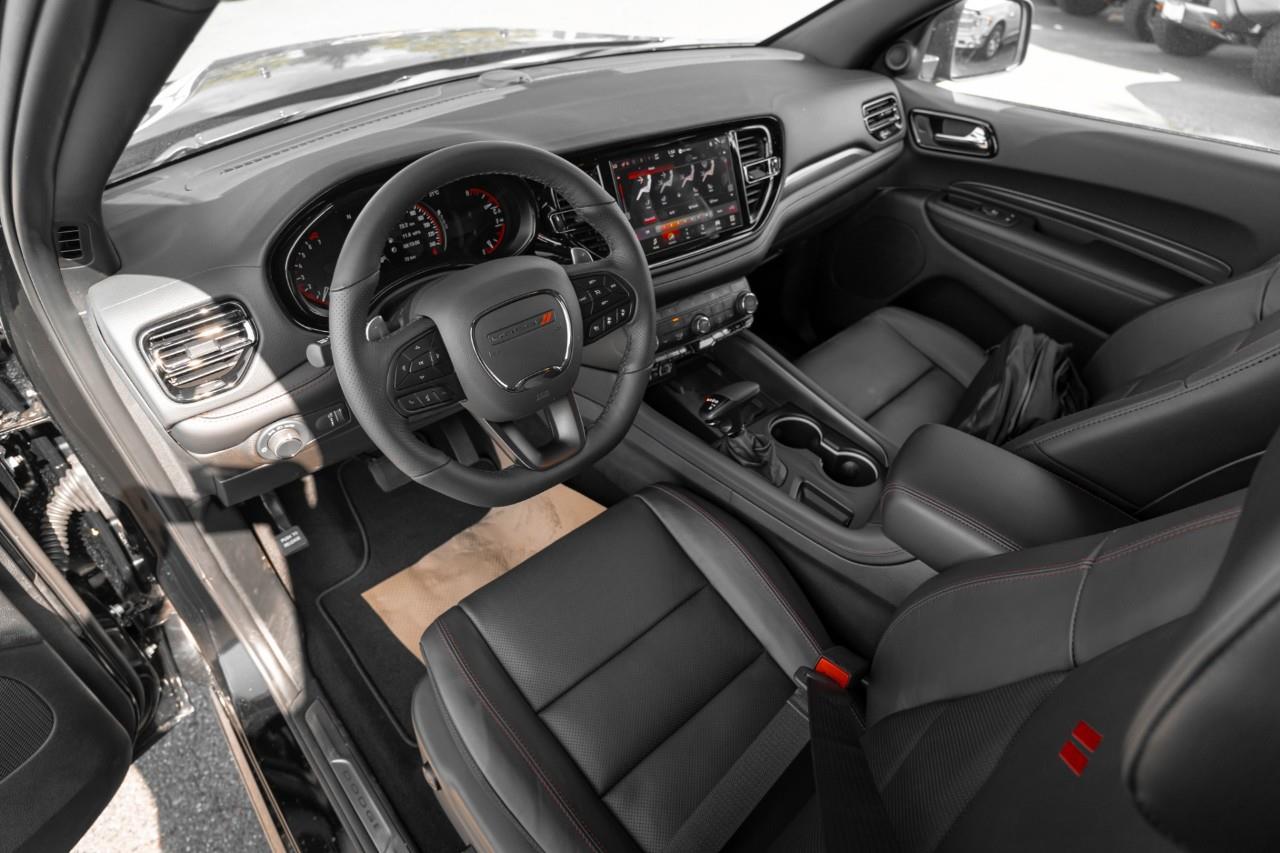 2027 Dodge Durango  V552321