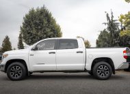 2018 Toyota Tundra SR5 Plus 5.7L V8 LC3072
