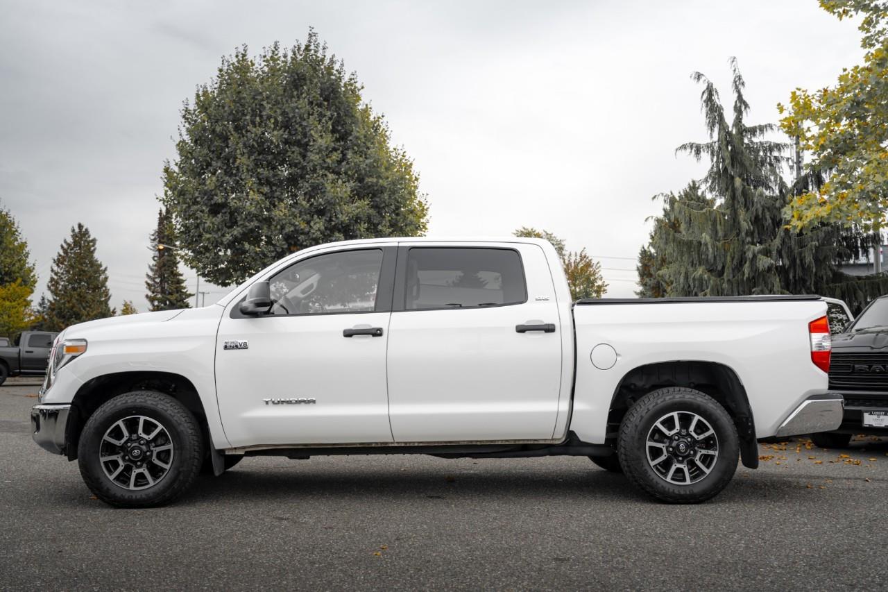 2018 Toyota Tundra SR5 Plus 5.7L V8 LC3072