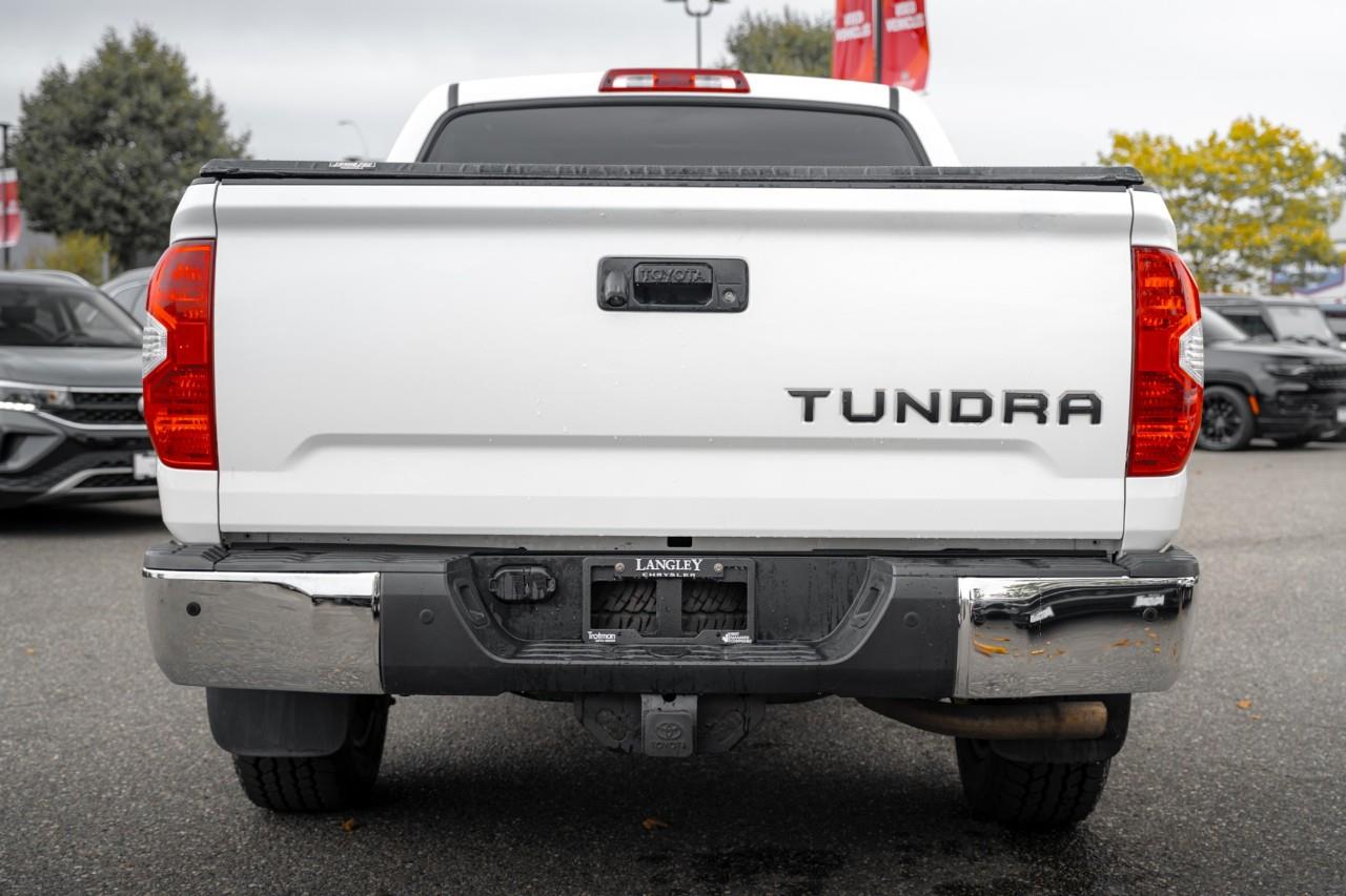 2018 Toyota Tundra SR5 Plus 5.7L V8 LC3072