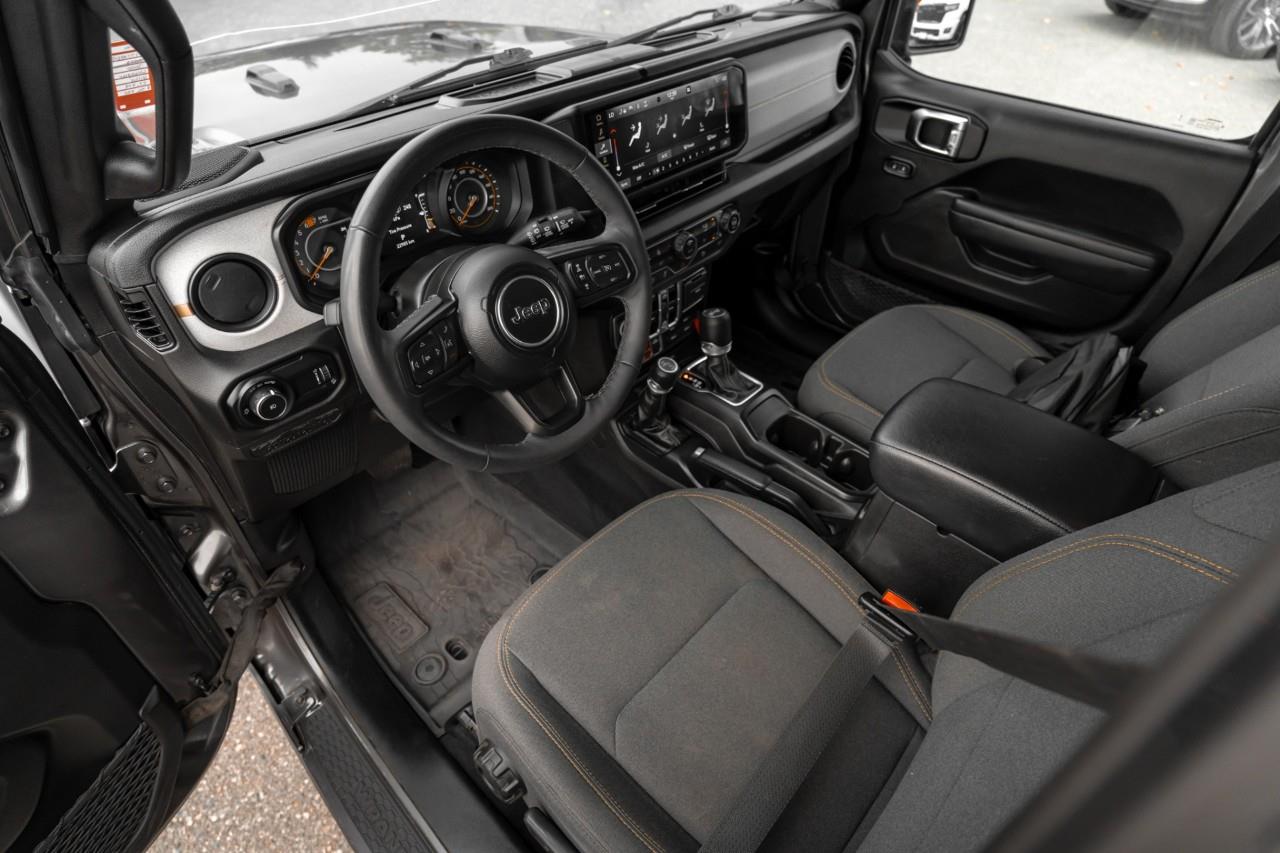 2025 Jeep Wrangler Sport T177495A