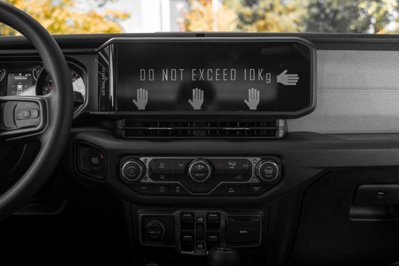 2027 Jeep Wrangler Sport V574008