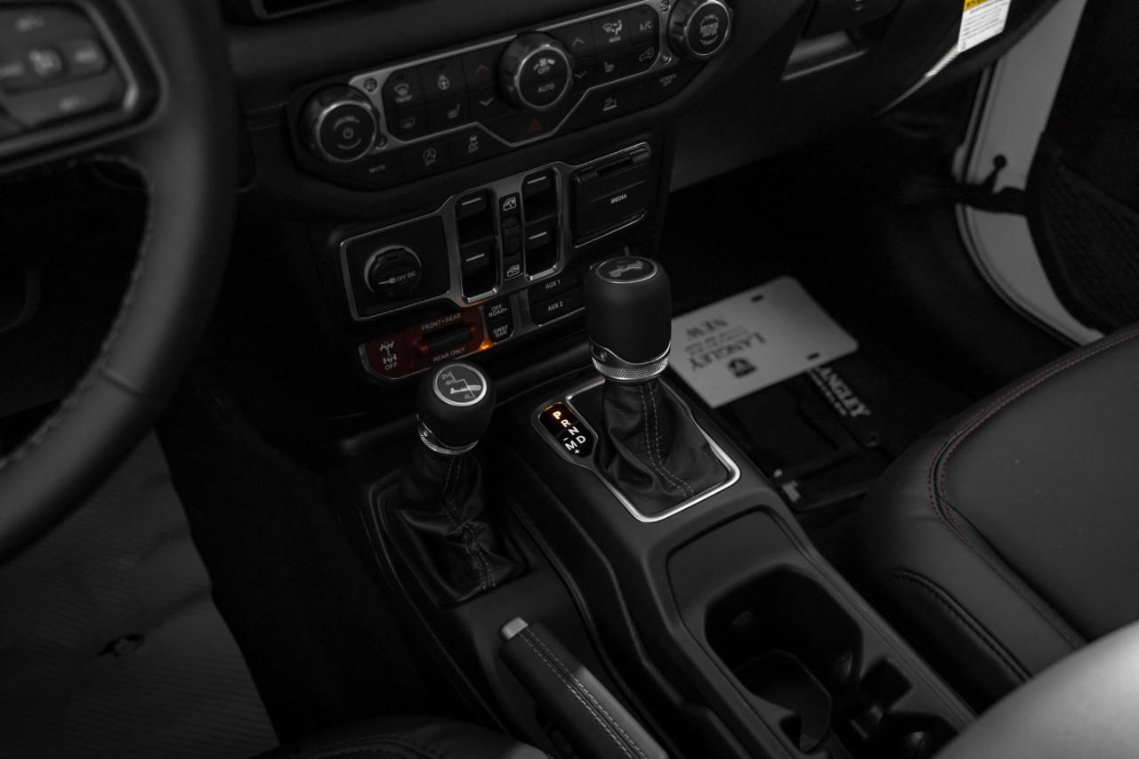 2027 Jeep Wrangler Rubicon V561012