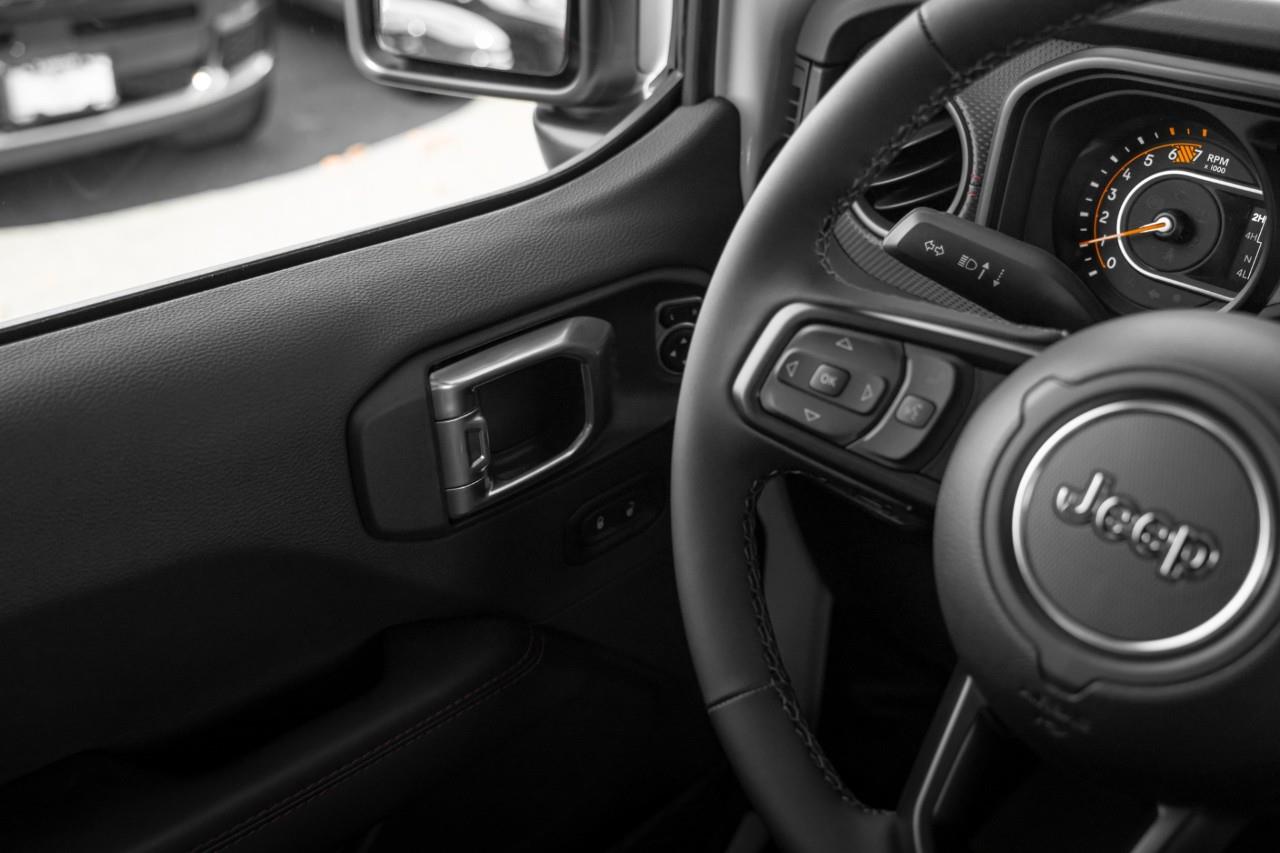 2027 Jeep Wrangler Rubicon V561012