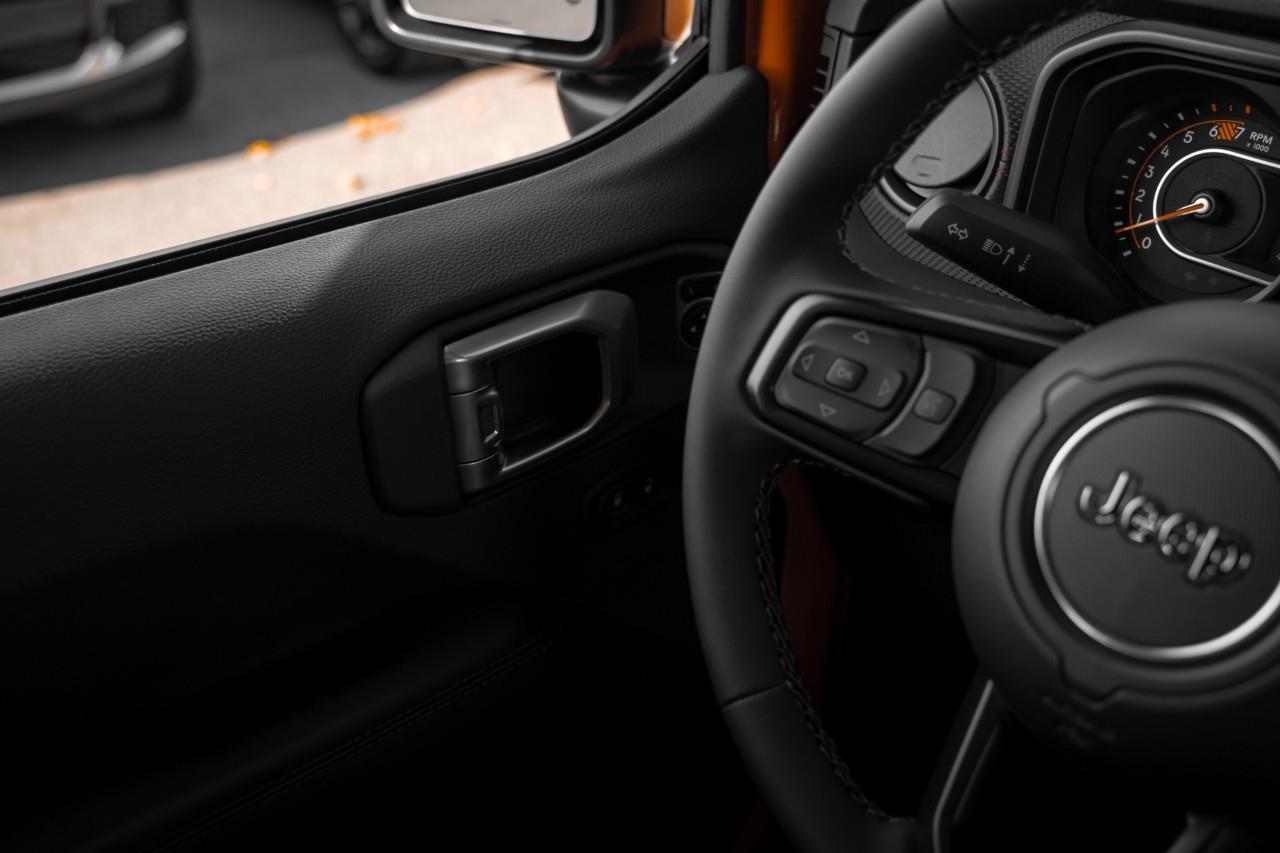 2027 Jeep Wrangler Rubicon V571672
