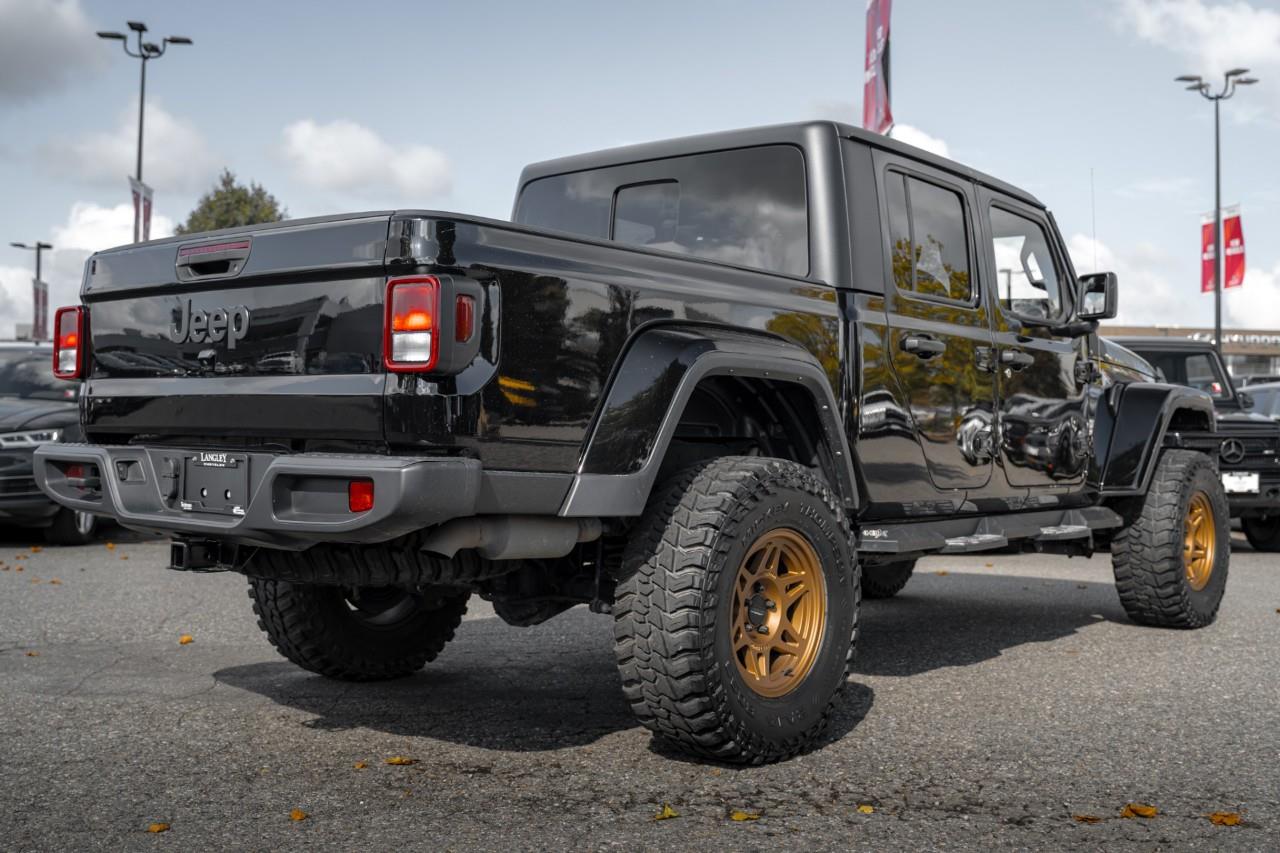 2022 Jeep Gladiator Sport S LC3115