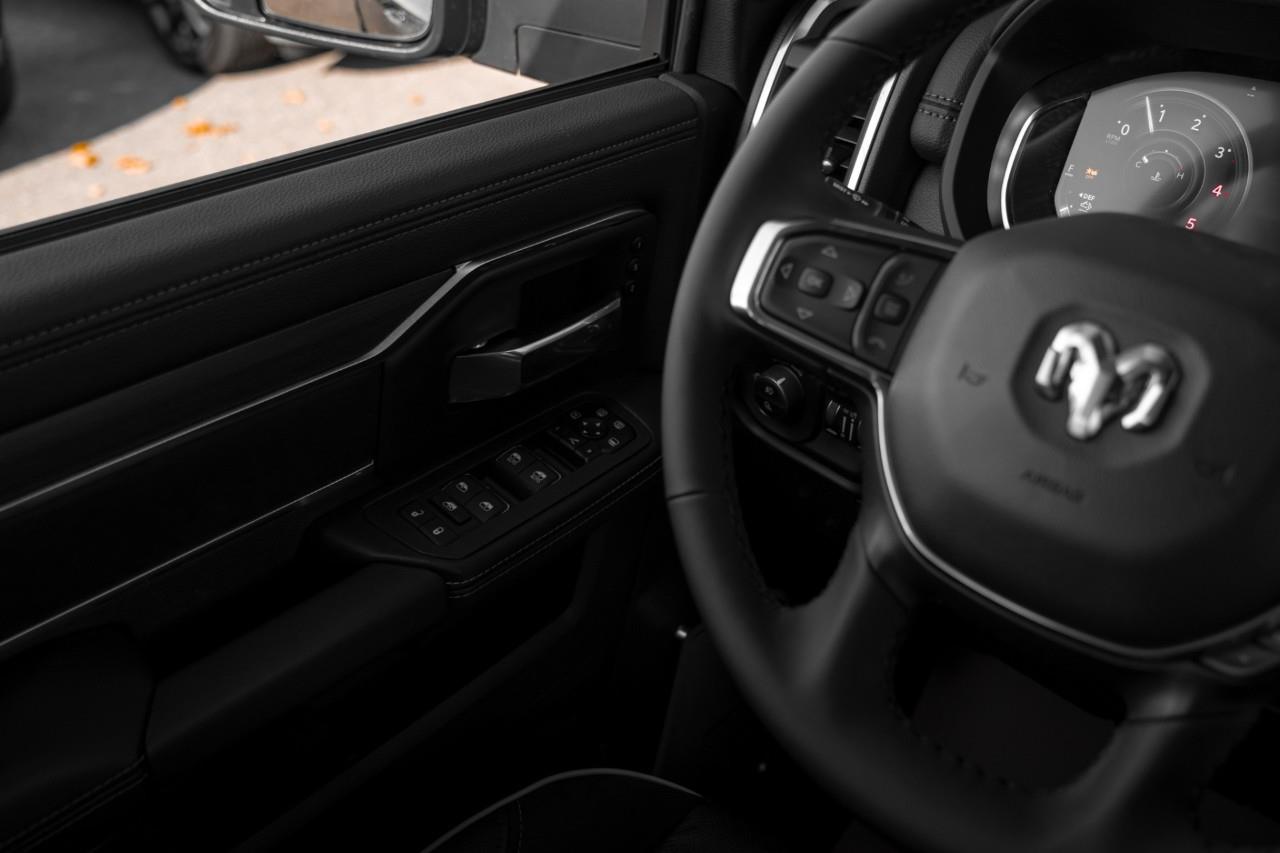 2027 RAM 3500 Laramie V398940