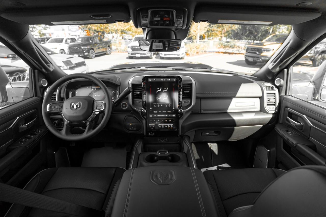 2027 RAM 3500 Laramie V398943