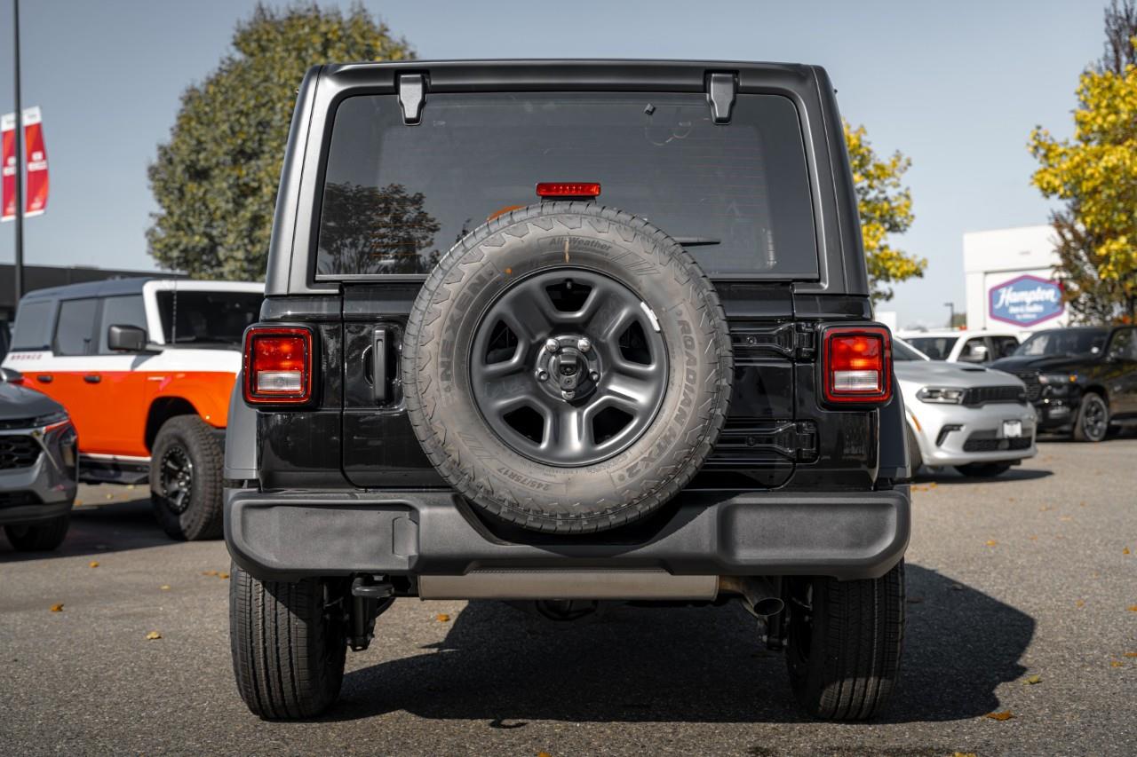 2027 Jeep Wrangler Sport V574007