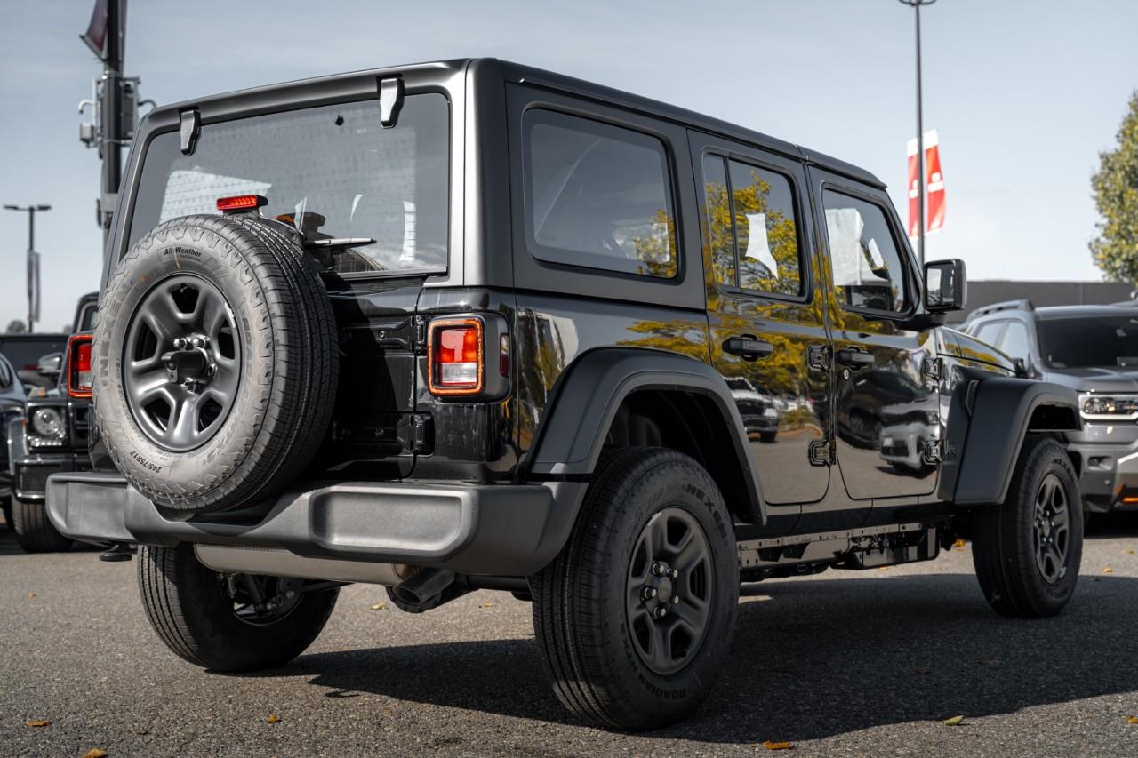 2027 Jeep Wrangler Sport V574007