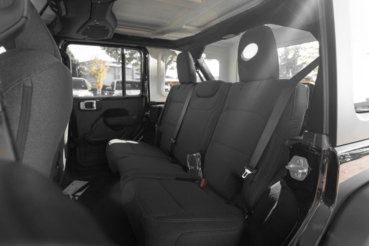 2027 Jeep Wrangler Sport V574007