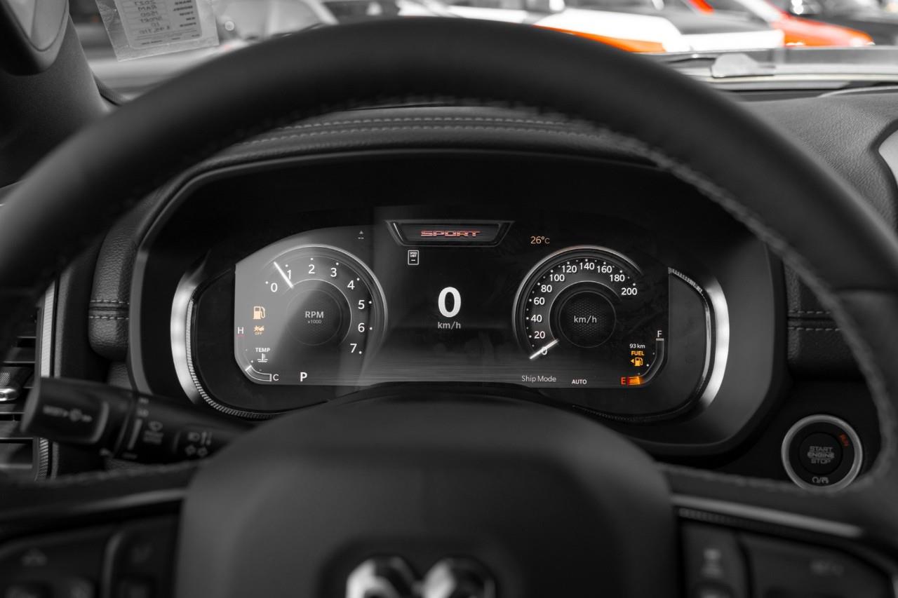 2027 RAM 1500 Sport V511161