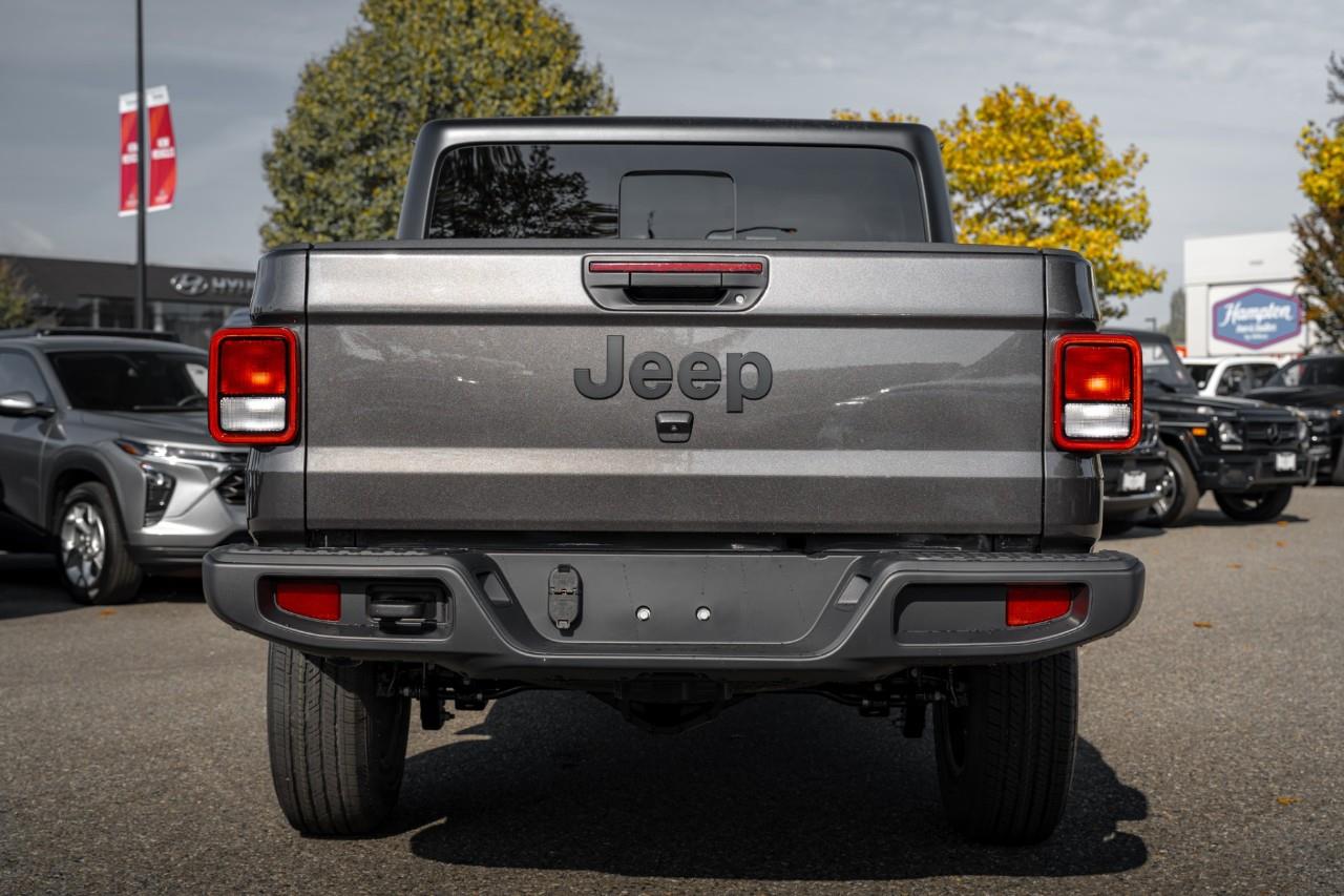 2027 Jeep Gladiator Sport S V555299