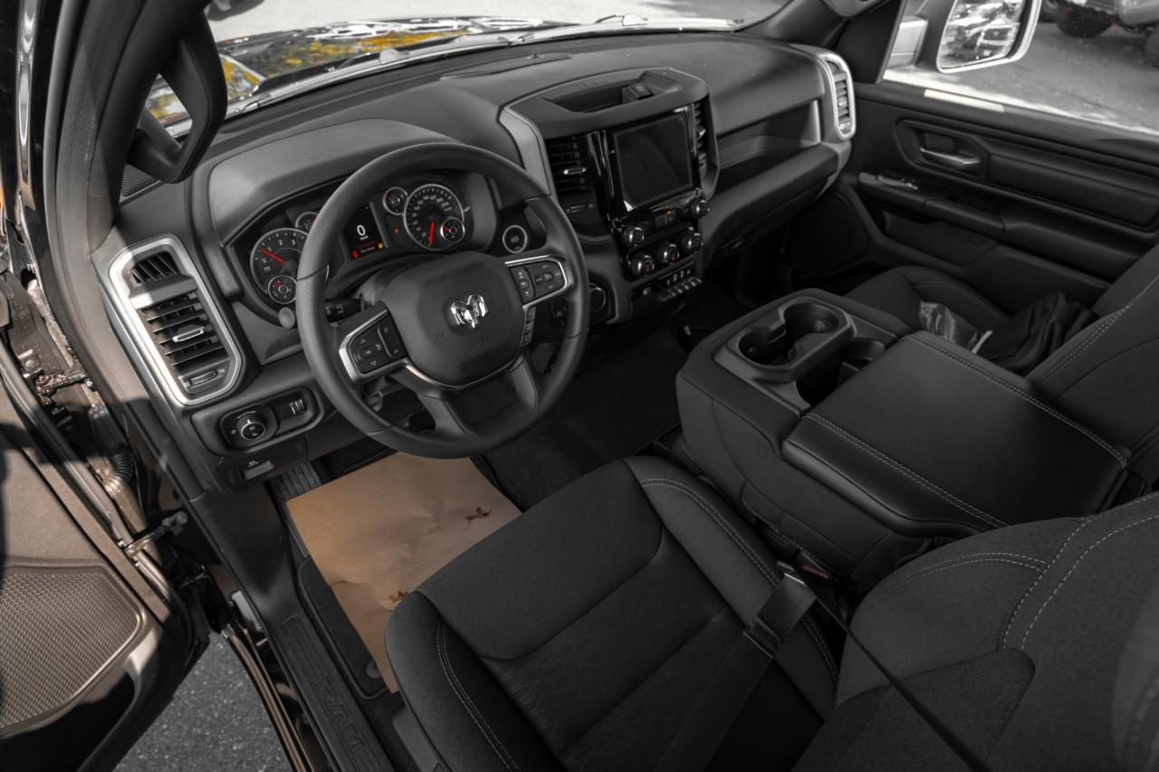 2027 RAM 1500 Tradesman V507924
