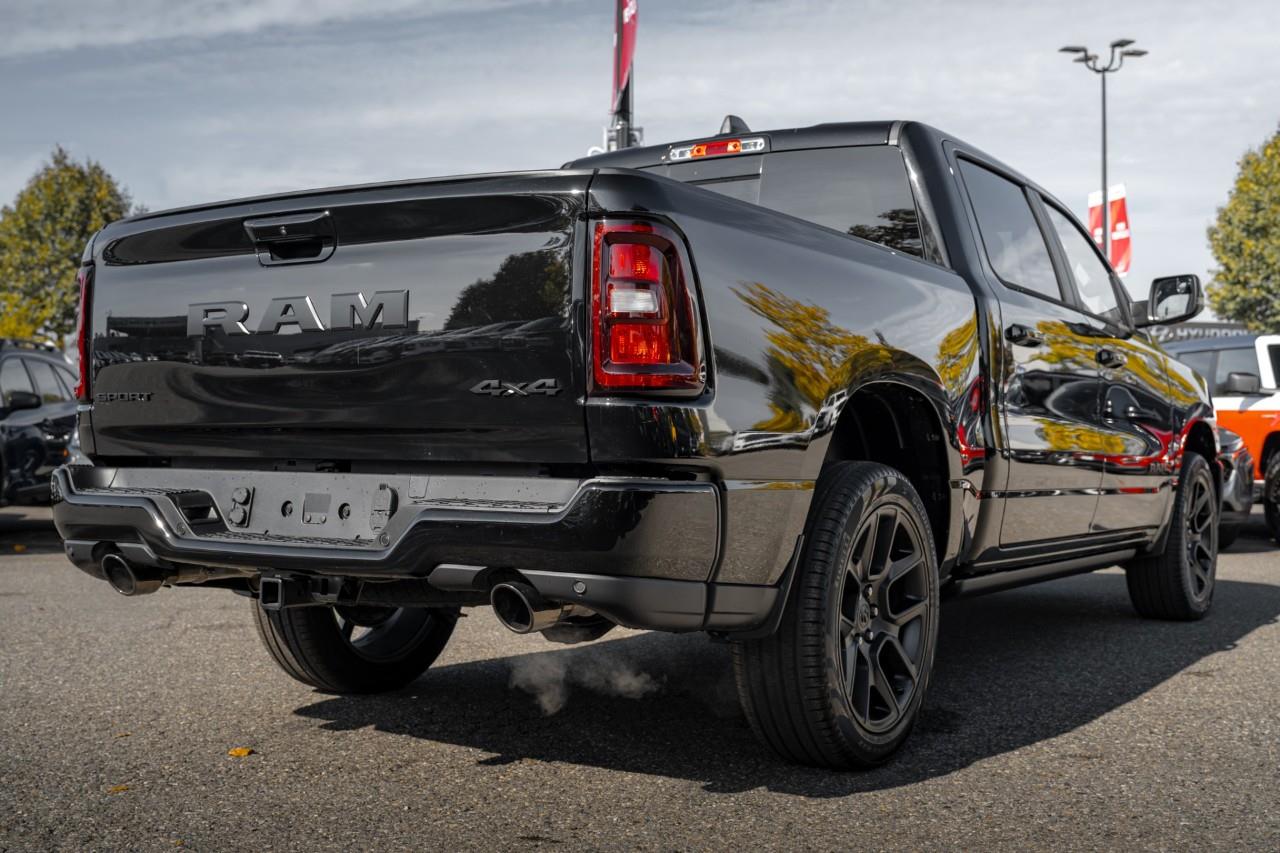 2027 RAM 1500 Sport V508714