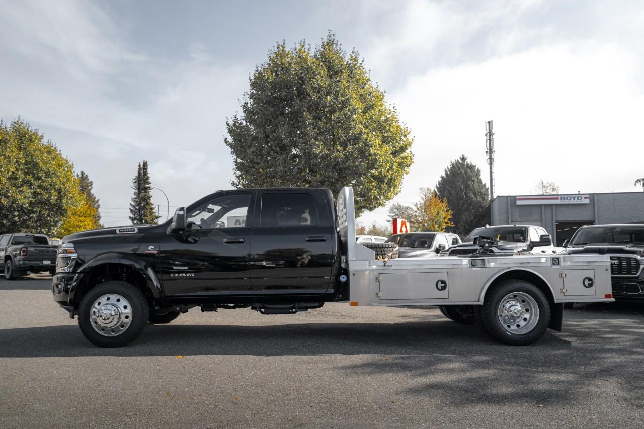 2026 RAM 5500 Chassis Tradesman/Big Horn T293462
