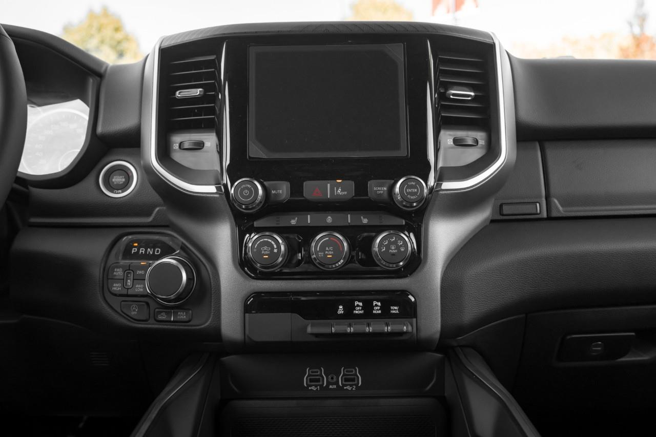 2027 RAM 1500 Big Horn V504118