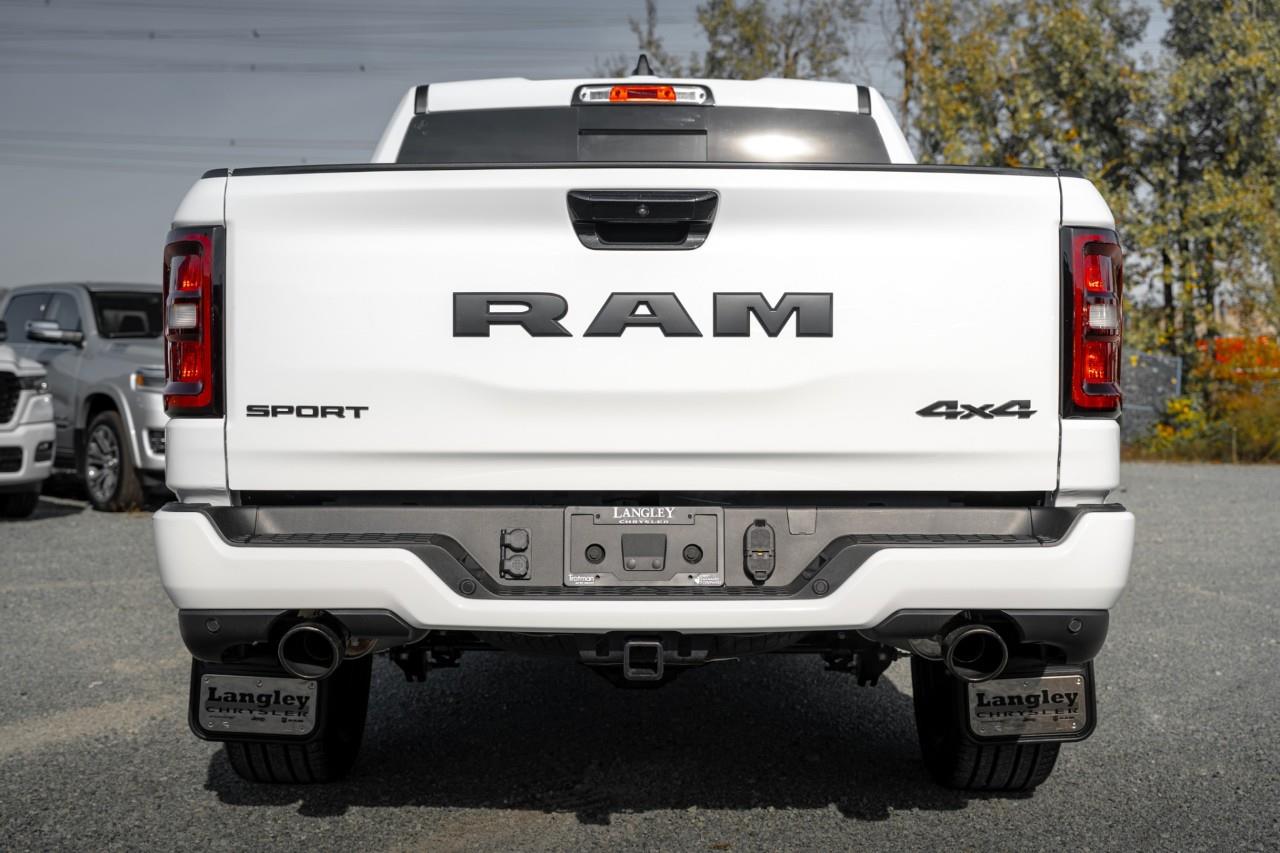 2027 RAM 1500 Sport V511164