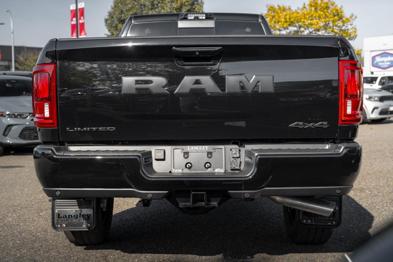 2027 RAM 3500 Limited V384804