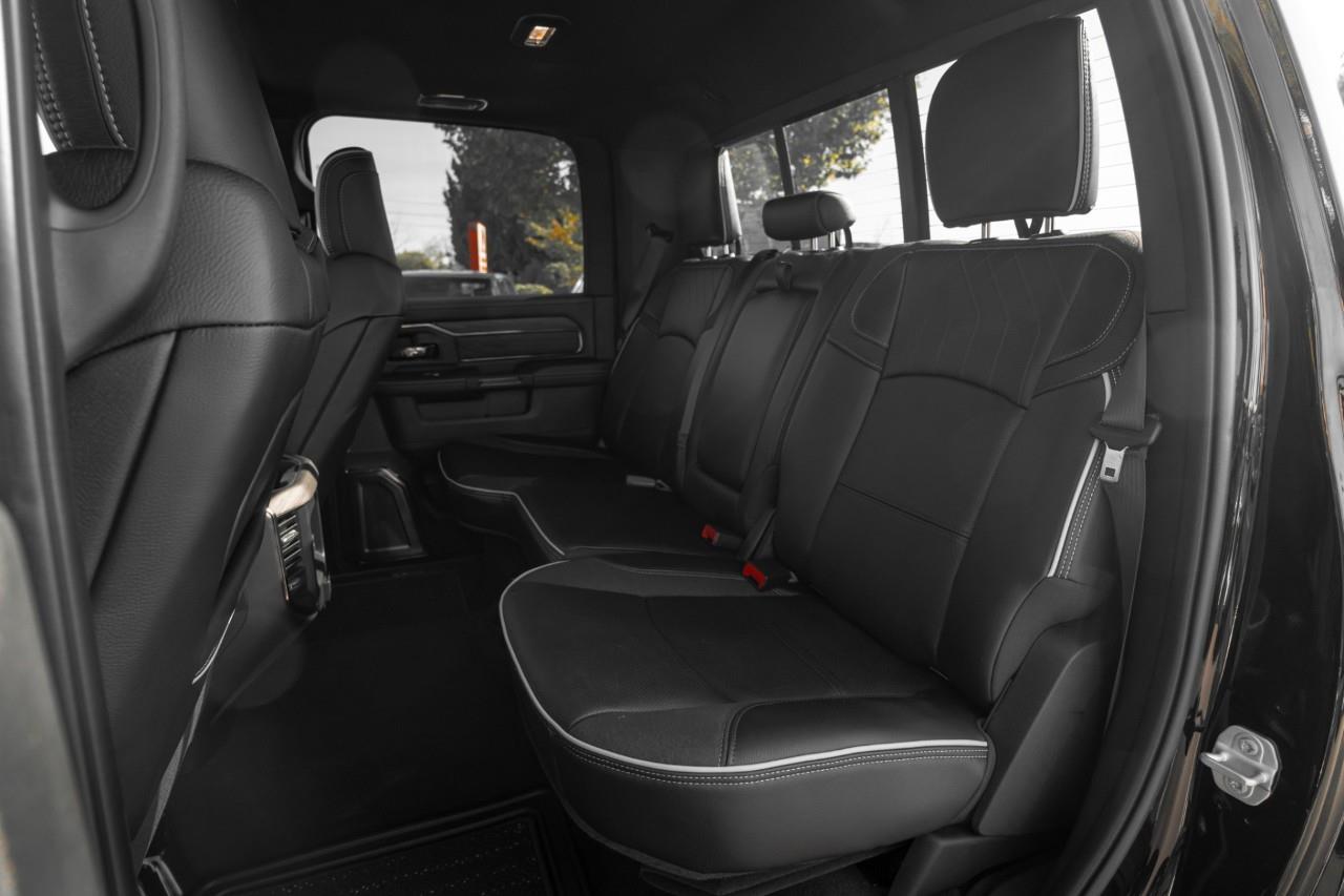 2027 RAM 3500 Limited V384804