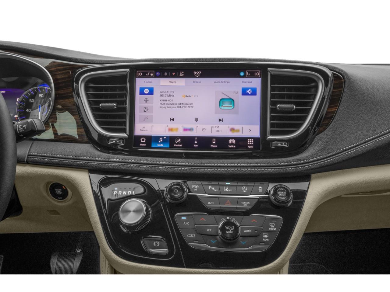 2025 Chrysler Pacifica Limited LC3124